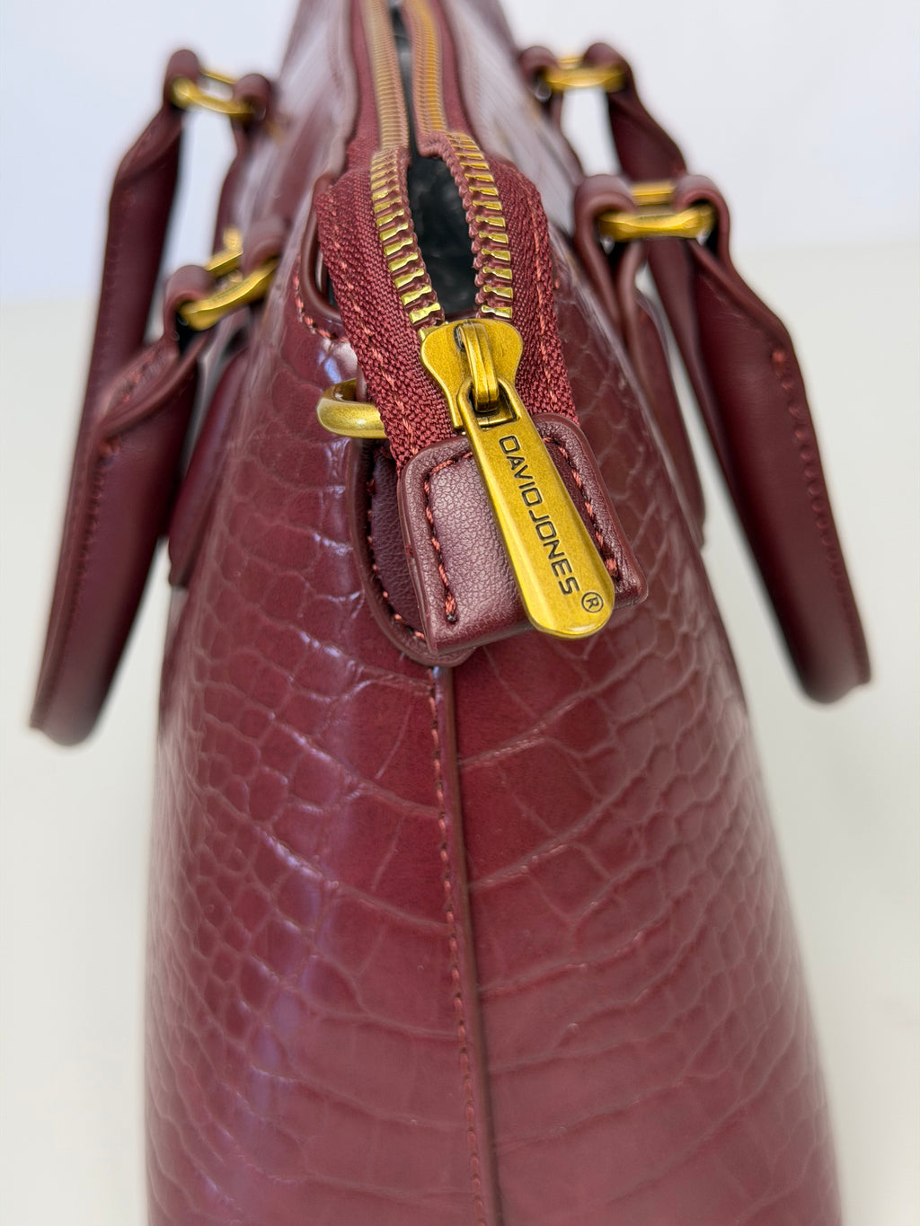 Sac Croco Red Wine